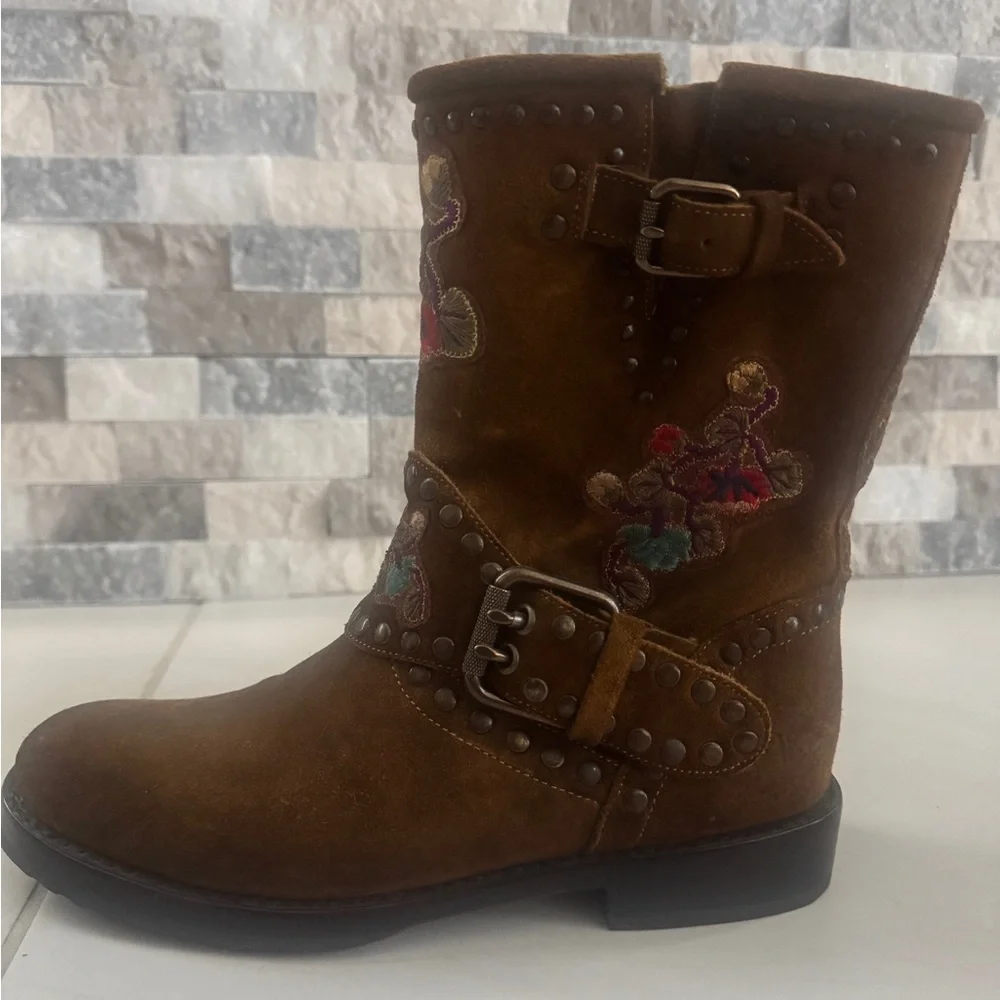 Frye Brown Embroidered Boots 38 - Picture 4 of 6